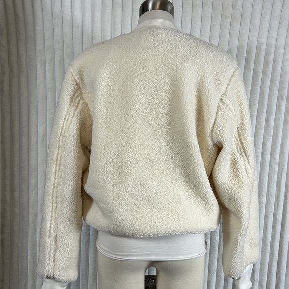 Skylar + Madison cream color Sherpa bomber style jacket, size small - Picture 3 of 10